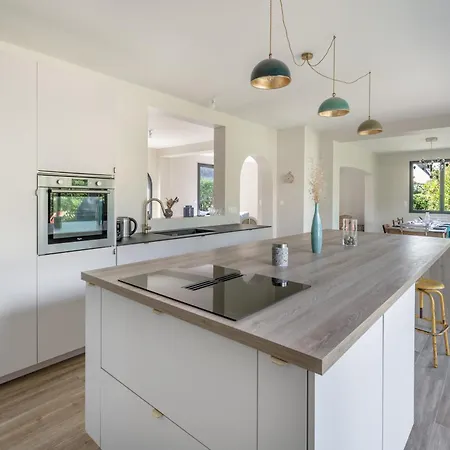 A 300m Des Plages, Maison Pour 9 Adultes * Mesquer