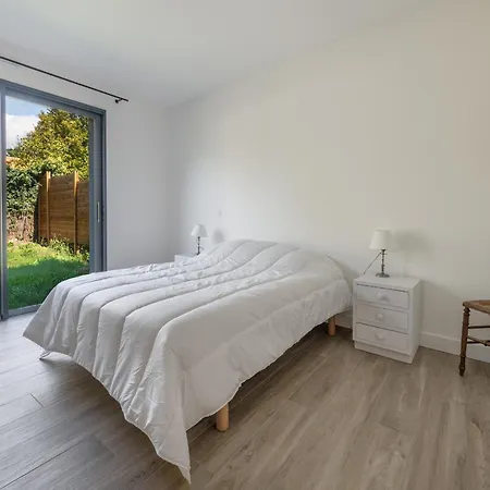 Holiday home A 300m Des Plages, Maison Pour 9 Adultes *